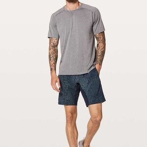 Lululemon T.H.E. Short 9” Linerless Men’s M True Navy Training Gym